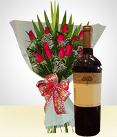 Da del Amigo - Combo Distincin: Bouquet de 12 Rosas + Vino.